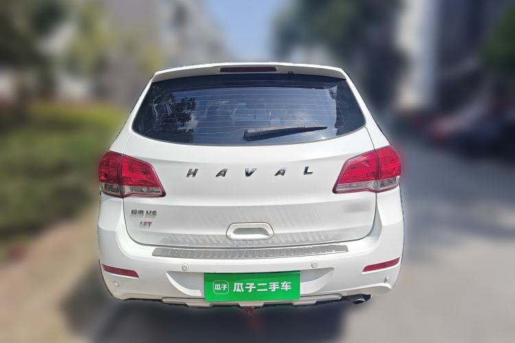 Used Haval H6 2015 Upgraded Model 1.5T Manual Two-Wheel Drive Elite Version