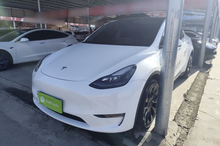 Used Tesla Model Y 2023 Long-Range All-Wheel-Drive Version