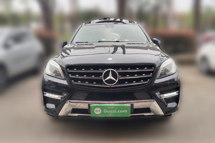 Used Mercedes-Benz M-Class 2015 ML 400 4MATIC Dynamic Model Front