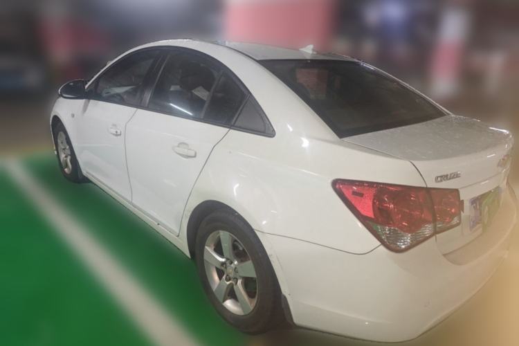 Used Chevrolet Cruze 2013 1.8L SE AT
