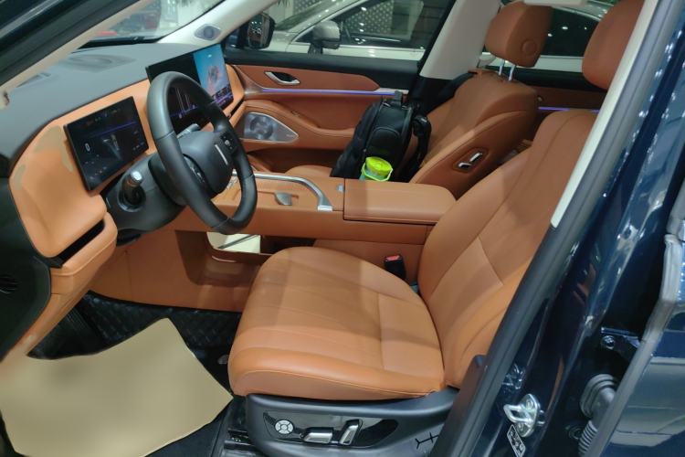 Used Wey Lanshan 2025 Four-Wheel Drive Max
