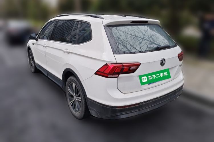 Used Volkswagen Tiguan L 2019 330TSI Automatic Two-Wheel Drive Luxury Edition China V Standard Rear Left 45 Deg