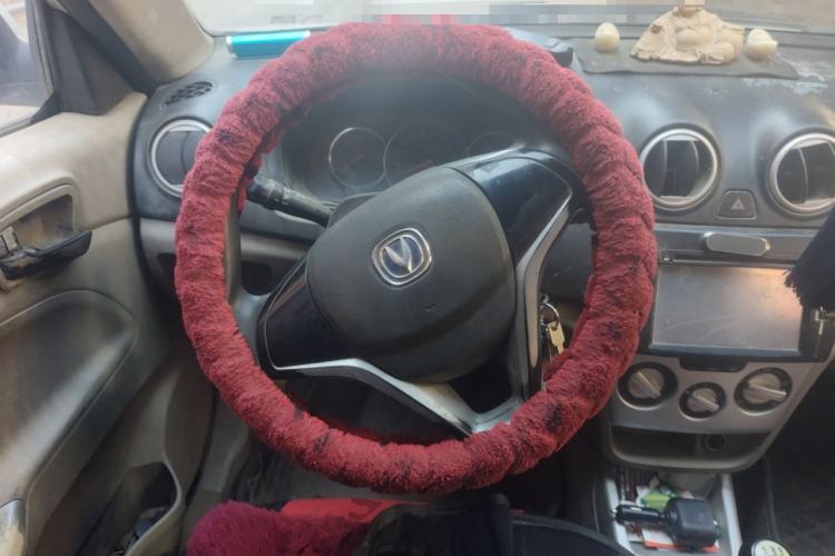 Used CHANGAN Alsvin V3 2012 1.3L Manual Comfort Version China IV Standard
