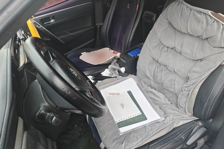 Used Toyota Corolla 2016 Dual-Engine 1.8L E-CVT Luxury Edition