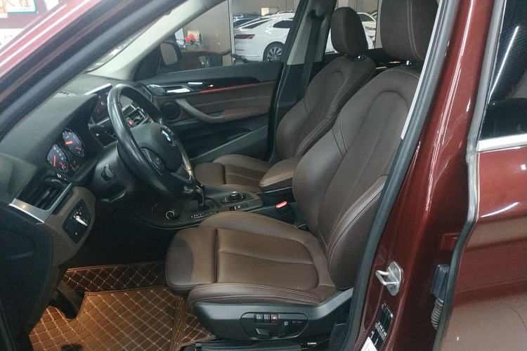 Used BMW X1 2020 sDrive20Li Fashion Model Left Front Seat