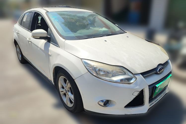 Used Ford Focus 2012 Sedan 1.6L Automatic Fashion Edition
