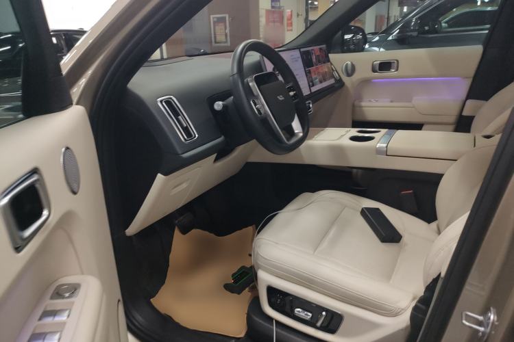 Used Li Auto L8 2023 Air model