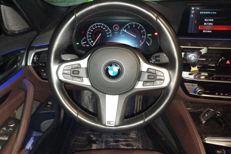 Used BMW 5 Series 2019 525Li M Sport Package Steering Wheel