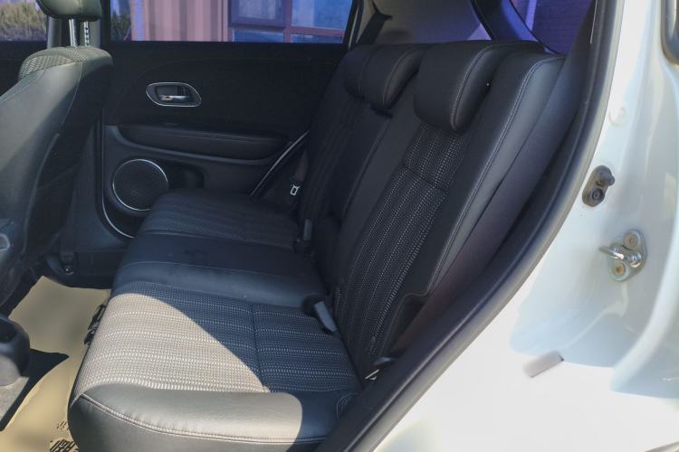 Used Honda Vezel 2015 1.8L CVT 2WD Luxury Model