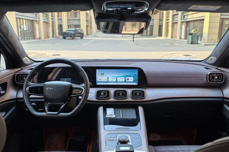 Used Chery Tiggo 9 2025 2.0T Automatic Two-Wheel Drive Luxury Edition 5 Seats Interior 1