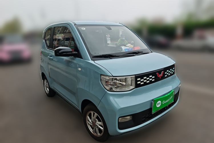 Used Wuling Hongguang MINIEV 2020 Freedom Version Lithium Iron Phosphate Front Right 45 Deg