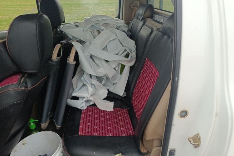 Used JMC Yuhu 7 2012 2.4T Two-Wheel Drive Manual Luxury Edition JX4D24
