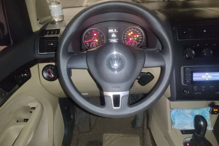 Used Volkswagen Touran 2015 1.4T DSG Comfort Edition 5 Seats
