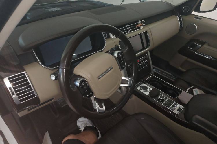 Used Land Rover Range Rover 2015 3.0 SC V6 Vogue SE Long-Wheelbase Edition