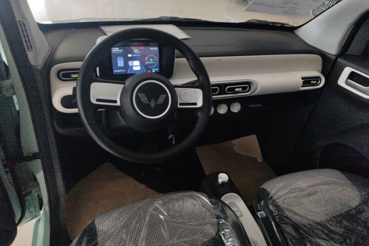 Used Wuling Hongguang MINIEV 2024 3rd Generation 215km Youth Edition