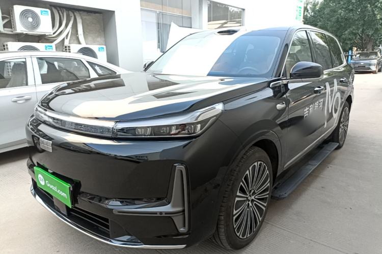 Used Geely Galaxy M9 2025 Model 210km Four-Wheel-Drive Leading Edition