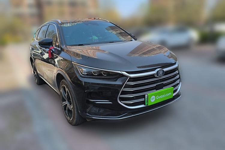 Used BYD Tang New Energy 2021 DM-i 112KM Prestige Model Front Right 45 Deg