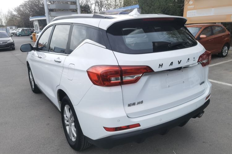 Used Haval M6 2019 1.5T Manual Two-Wheel Drive Elite Version China VI Standard Exterior 2