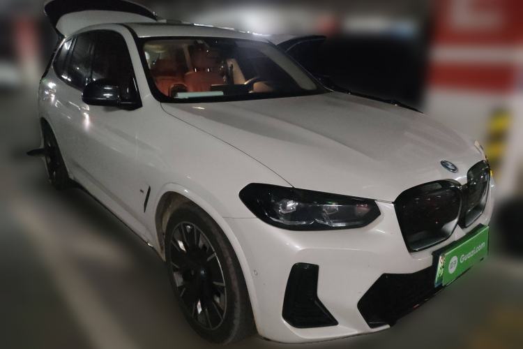 Used BMW iX3 2024 Leading Type Front Right 45 Deg