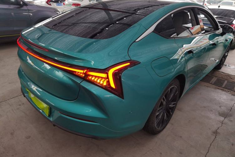 Used NETA S 2022 Extended-Range Version 1160 km Range Rear-Wheel Drive Mid-Grade
