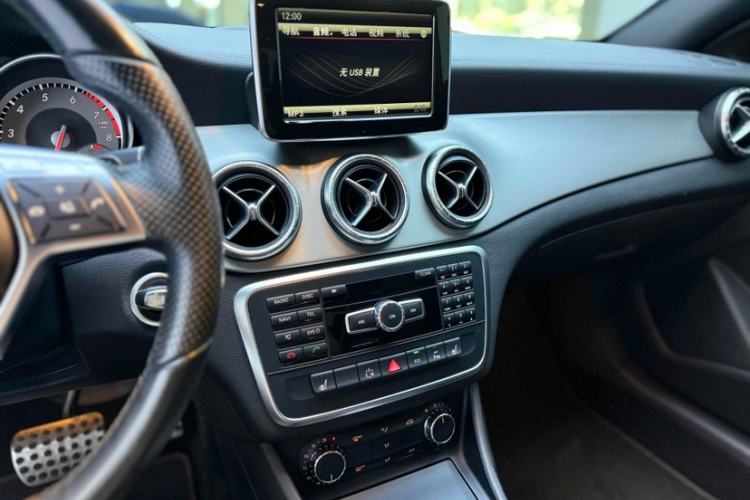 Used Mercedes-Benz CLA 2014 CLA 260 4MATIC