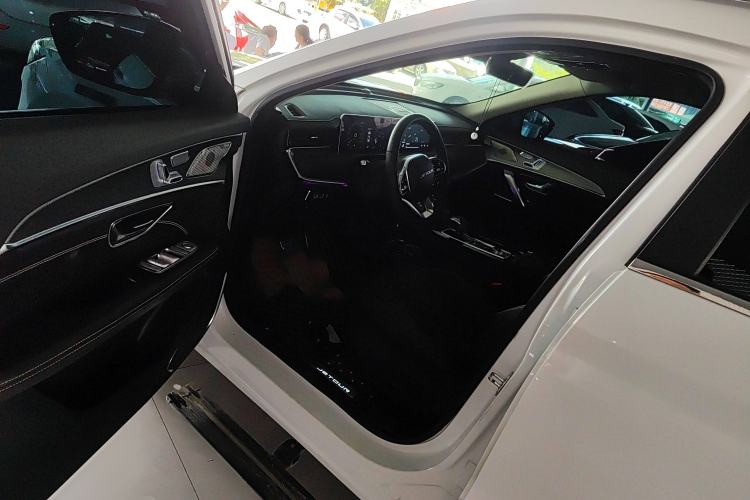 Used JETOUR X70 PLUS 2021 1.6T DCT Pro+ 7-Seater