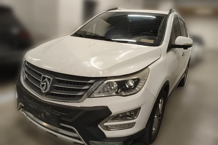 Used Baojun 560 2015 1.8L Manual Elite Edition