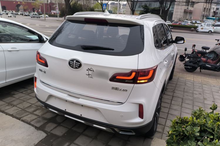 Used Bestune X40 2019 1.6L Manual Luxury Edition China VI
