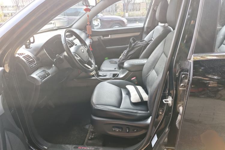 Used Kia Sorento 2013 2.4L 5-Seater Gasoline Comfort Version China IV Standard Left Front Seat
