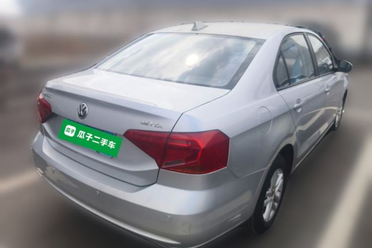 Used Volkswagen Jetta 2017 1.4L Manual Fashion Edition