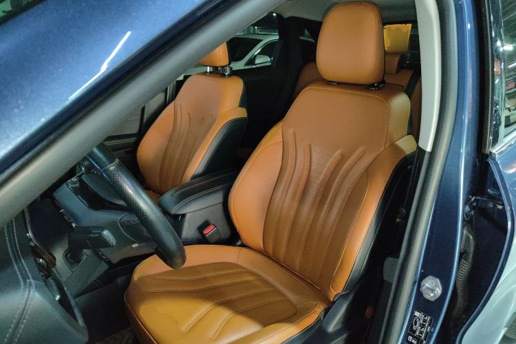 Used Ford Escape 2020 EcoBoost 245 Two-Wheel-Drive Titanium Edition