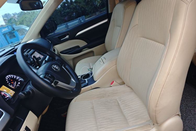 Used Toyota Highlander 2018 2.0T Two-Wheel Drive Elite Edition 7 Seats China VI Standard