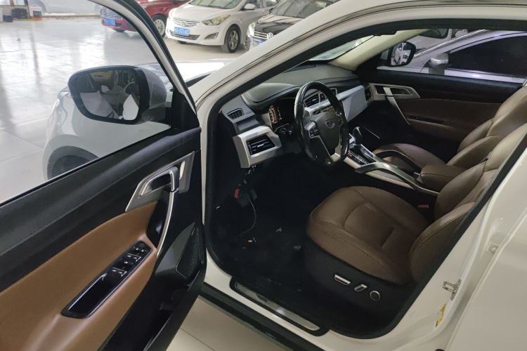 Used Geely Auto Emgrand X7 Sport 2016 1.8TD Automatic ZhiZun Version Driver Seat