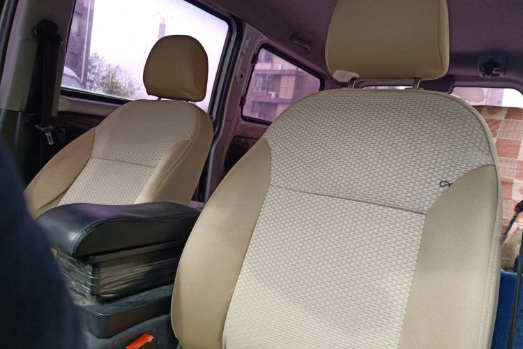 Used Wuling Rongguang V 2015 1.2L Base Version