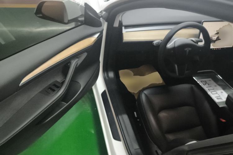 Used Tesla Model 3 2022 Rear-Wheel-Drive Version