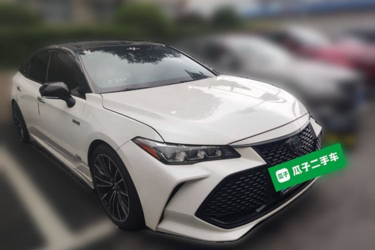 Used Toyota Avalon 2019 Dual-Engine 2.5L Luxury Edition China V Standard
