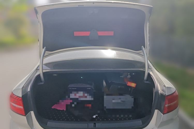 Used Volkswagen Magotan 2018 Facelift 330TSI DSG Luxury Model Trunk