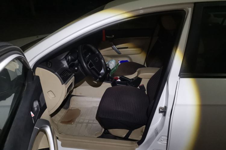 Used Geely Auto Emgrand 2017 Sedan Million Edition 1.5L Manual Luxury Model