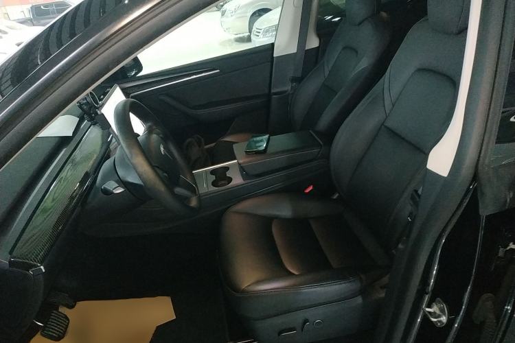 Used Tesla Model Y 2021 Standard Range Rear-Wheel Drive Version