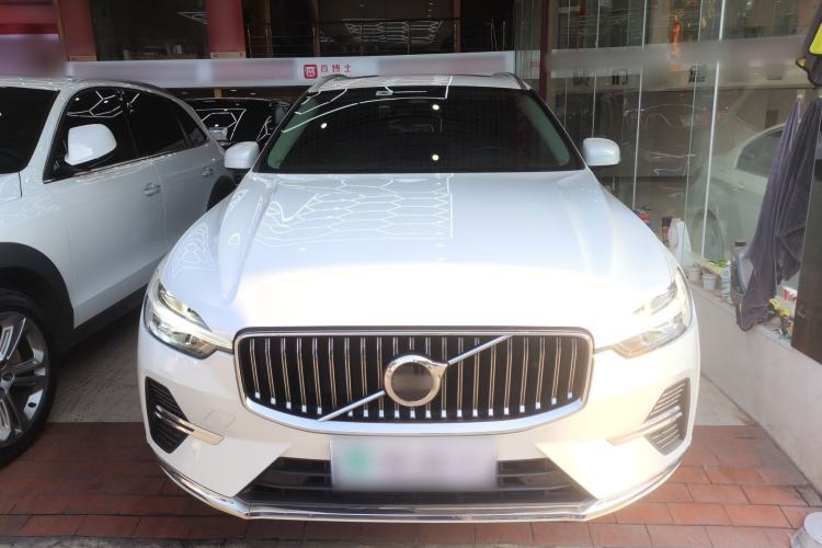 Used Volvo XC60 2022 B5 4x4 Zhiyi Luxury Edition