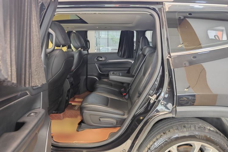 Used Jeep Grand Commander 2018 2.0T Four-Wheel Drive Prestige Edition China V
