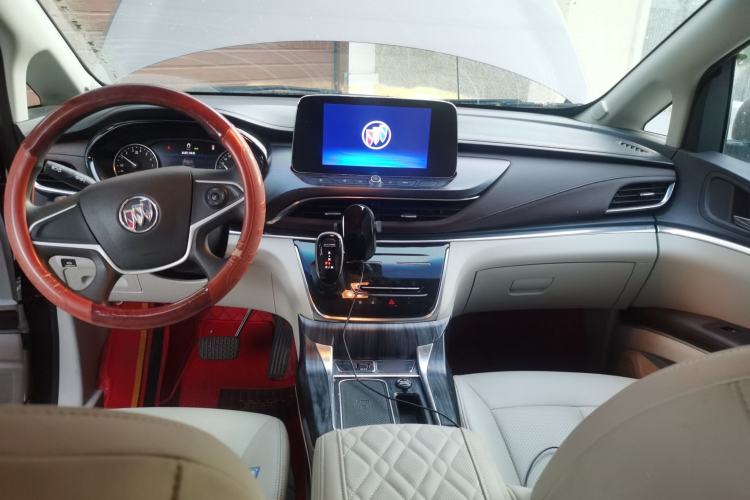 Used Buick GL8 2021 Land Cruiser Executive Class 652T Comfort Model
