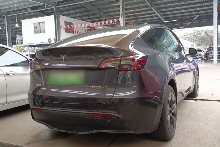 Used Tesla Model Y 2024 Rear-Wheel-Drive Version
