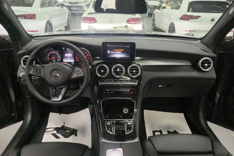 Used Mercedes-Benz GLC 2016 GLC 260 4MATIC Dynamic Edition