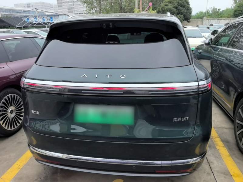 Used Hima AITO M7 2026 Model Range-Extending Ultra All-Wheel Drive 5-Seater Version — 5