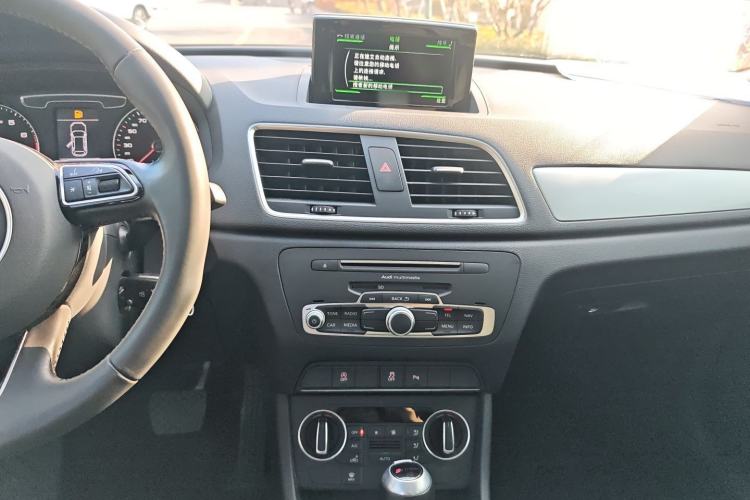 Used Audi Q3 2018 30th Anniversary Edition 30 TFSI Fashion Model
