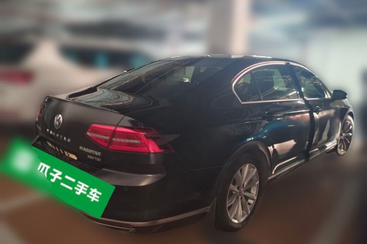 Used Volkswagen Magotan 2019 330TSI DSG Leading Model China VI Standard
