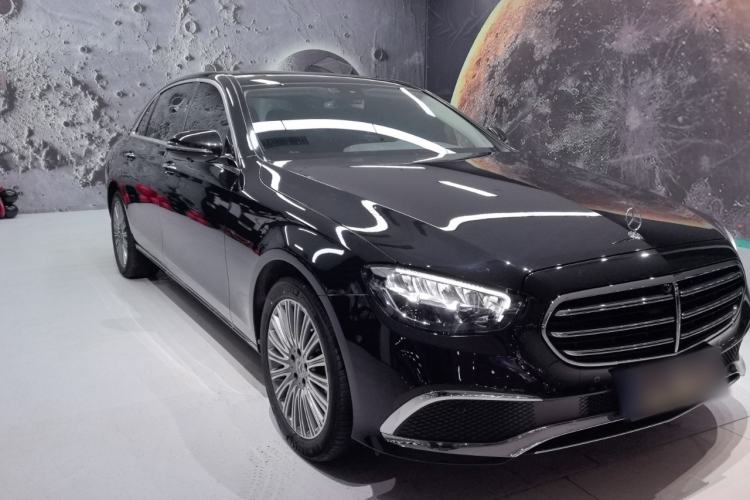 Used Mercedes-Benz E-Class 2023 Updated E 300 L Fashion Edition
