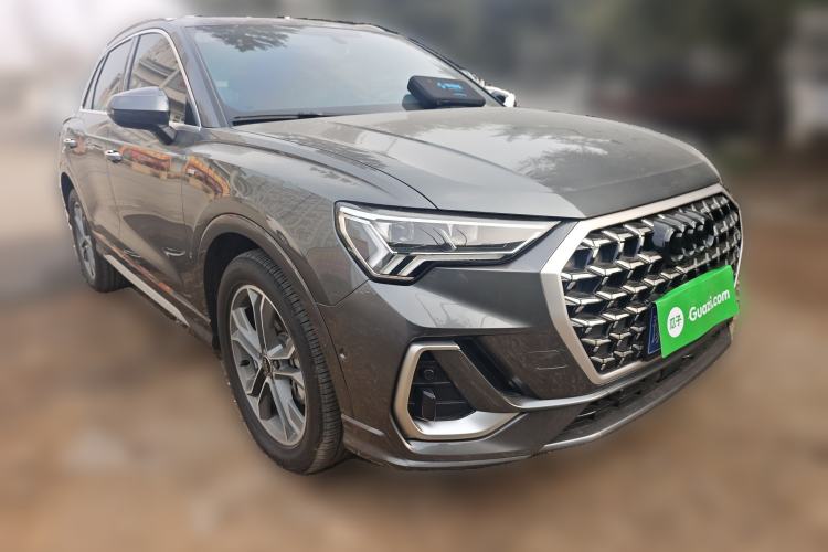 Used Audi Q3 2025 quattro 45th Anniversary Edition 40TFSI Fashionable and Dynamic Model Front Right 45 Deg