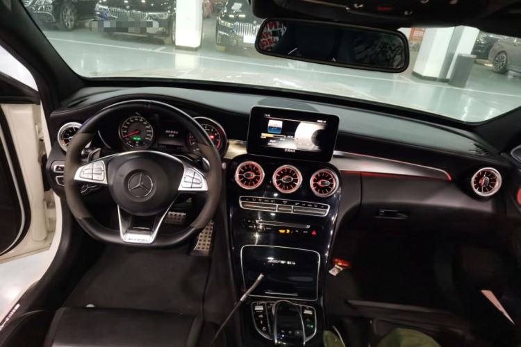 Used Mercedes-Benz C-Class AMG 2015 AMG C 63 Center Console